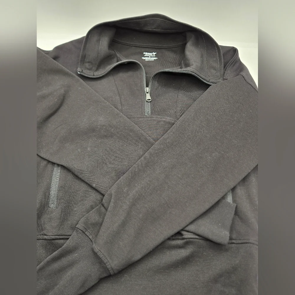 OLD NAVY & CI SONA Tops Sz Small Junior Active Fleece & Tunic Flannel